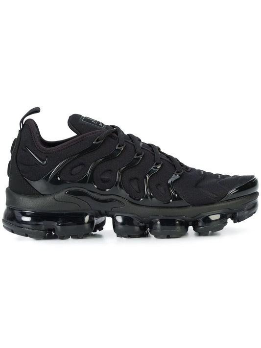 Nike Air Vapormax Plus "Triple Black"