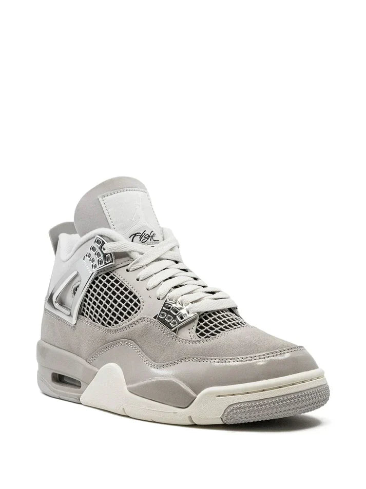 Nike Air Jordan 4 "Frozen Moments"