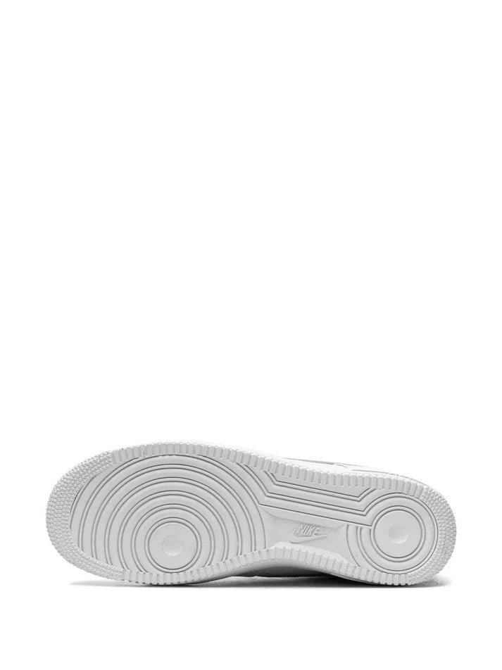 Nike Air Force 1 Low FlyEase